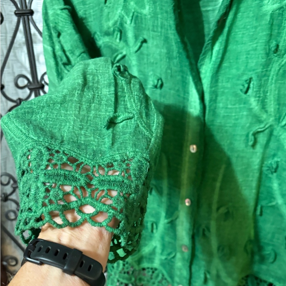 Green Embroidered Top/Jacket - Picture 7 of 9
